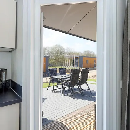2 Bedroom Amazing In Dom wakacyjny Susel