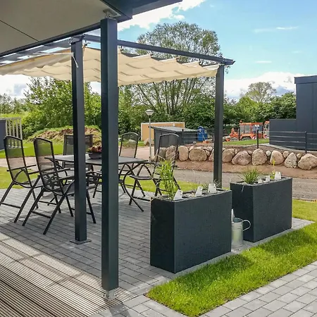 2 Bedroom Amazing In Dom wakacyjny