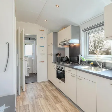 2 Bedroom Amazing In Dom wakacyjny